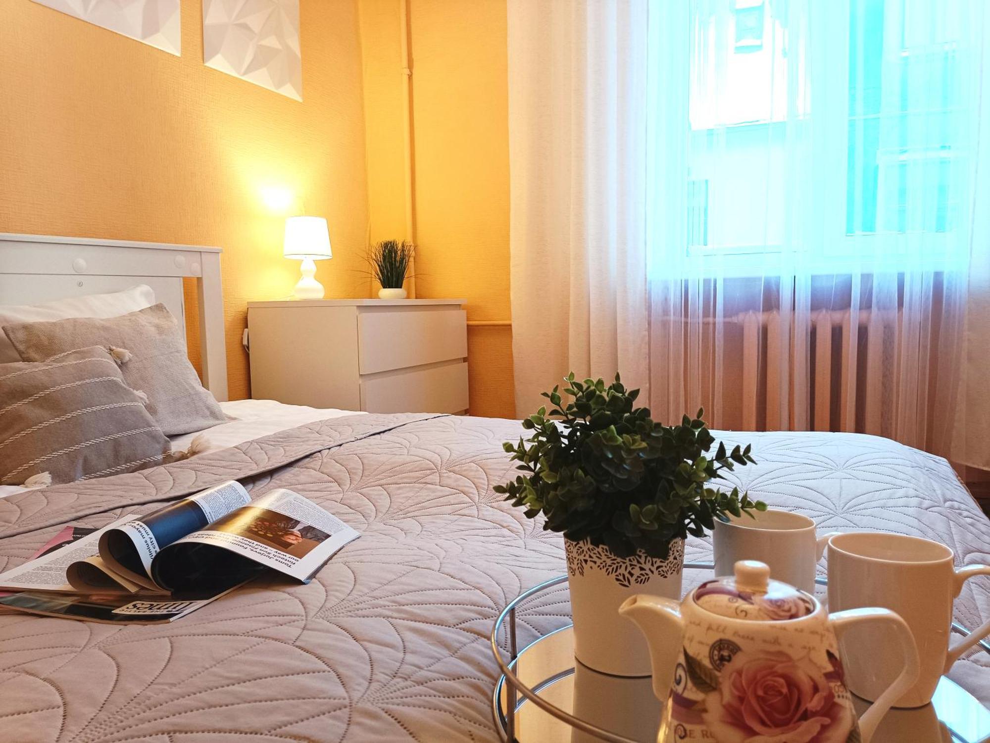 Spacious Old Town Family Peachy 2 Bedrooms Apartment, Nearby The Riga Presidential Castle ภายนอก รูปภาพ